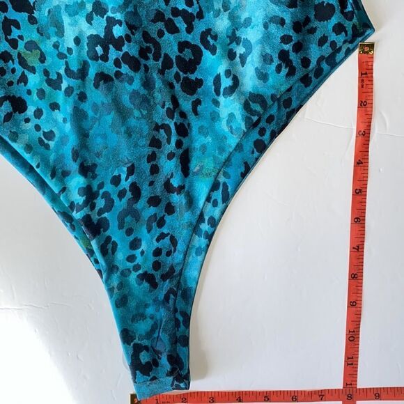 BooHoo, Teal Leopard Print, Deep V-Neck, One Piece Swimsuit, US Size 12, NEW - Picture 14 of 16